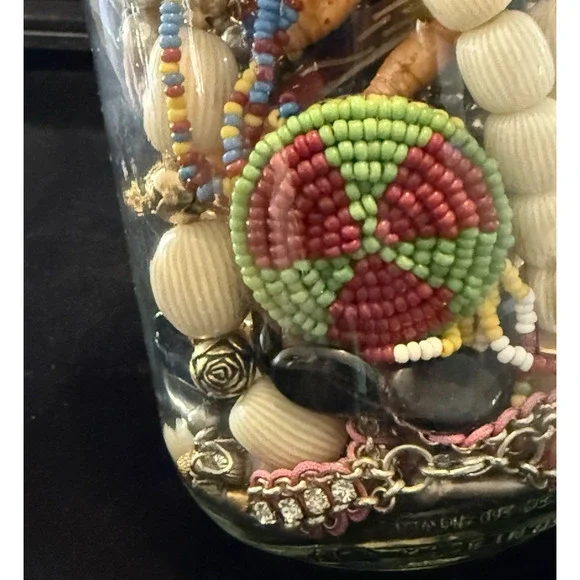 Jewelry Jar Wearable Lot Beads Necklaces Bracelets Earrings Vintage 16oz Jar - Picture 3 of 9